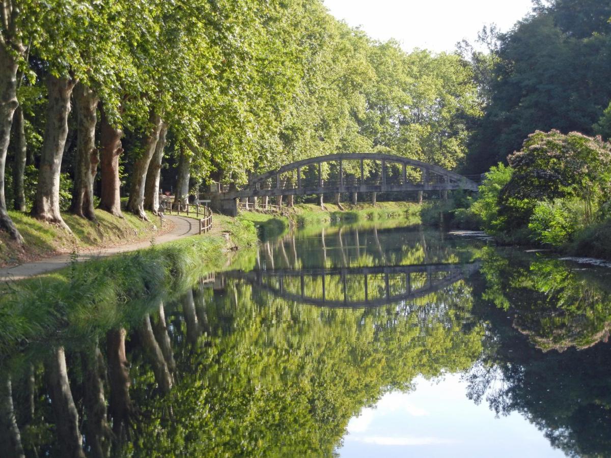 Les Chambres Du Canal Castets-en-Dorthe Exteriör bild